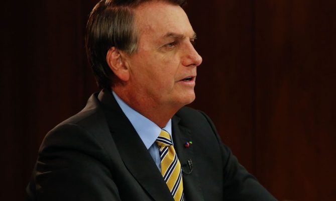 Bolsonaro confirma Ciro Nogueira na Casa Civil e recriação ...