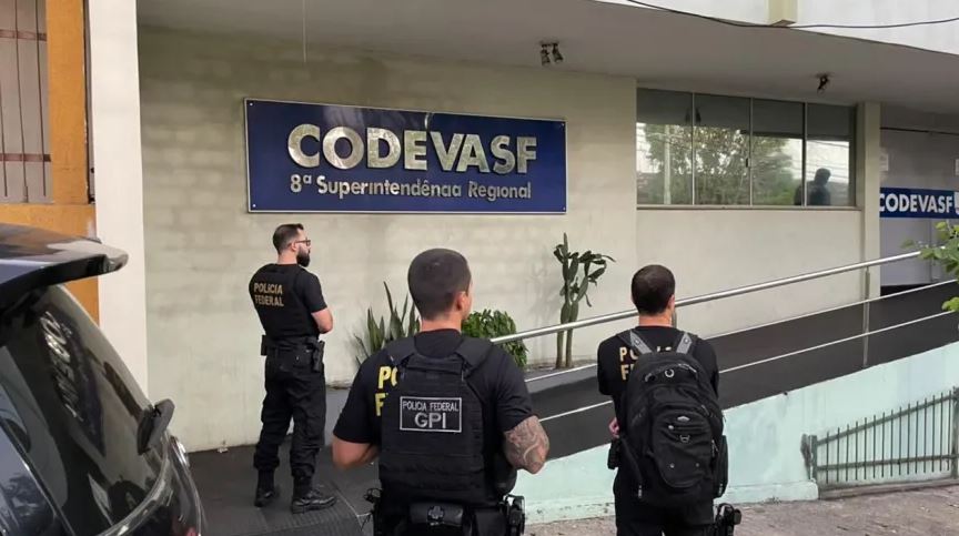Codevasf - Pf Faz Operação Na Bahia Contra Quadrilha Que Desviava Tratores Da Codevasf