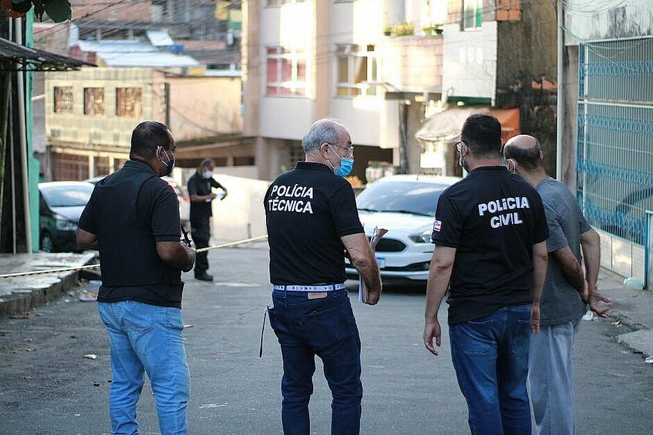 Mulher É Presa Em Salvador Após Matar Ex-Companheiro Esfaqueado E Alega Legítima Defesa