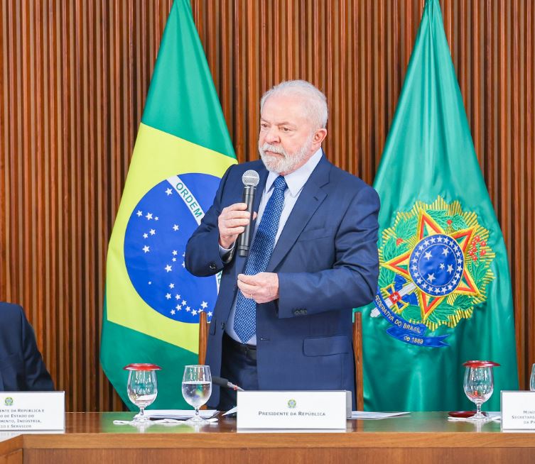 Lula Não Descarta Disputar Reeleição Em 2026