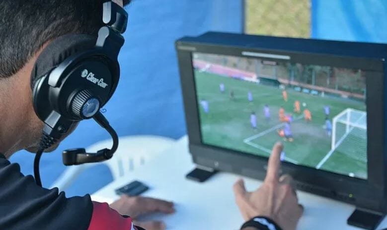 Var Chega À Final Do Campeonato Baiano Para Minimizar Erros De Arbitragem