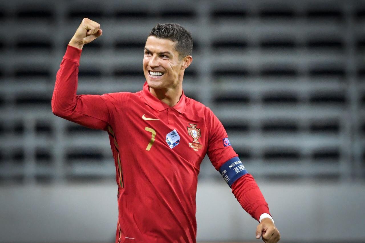 Cristiano Ronaldo alcança marca de 200 jogos com a camisa da