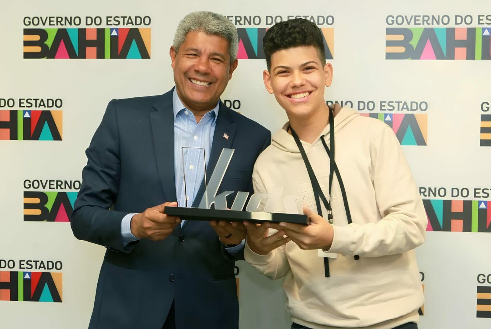 Governador Da Bahia Recebe Henrique Lima, Primeiro Baiano A Vencer O 'The Voice Brasil Kids'