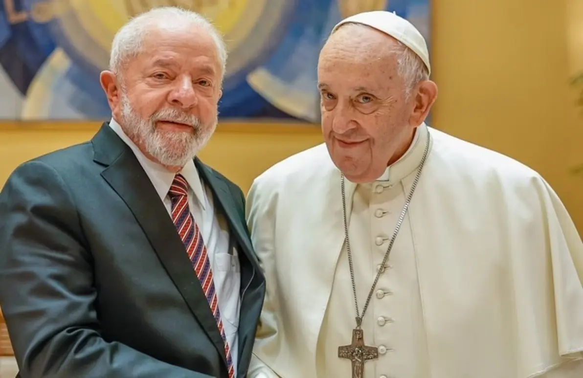 Lula Se Encontra Com O Papa Francisco Na Europa Durante Cúpula Do G7