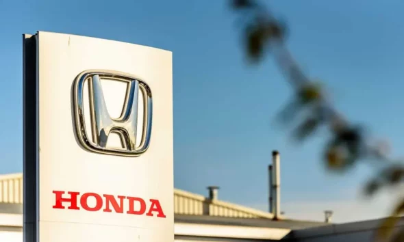 Honda Seria Uma Das Montadoras Que Vendeu Os Dados De Motoristas De Seus Carros (Imagem: Jevanto Productions/Shutterstock)