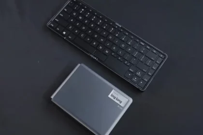 Lunar É Dois Em Um, Com Teclado Dobrável (Imagem: Divulgação/Shoujie Technology)