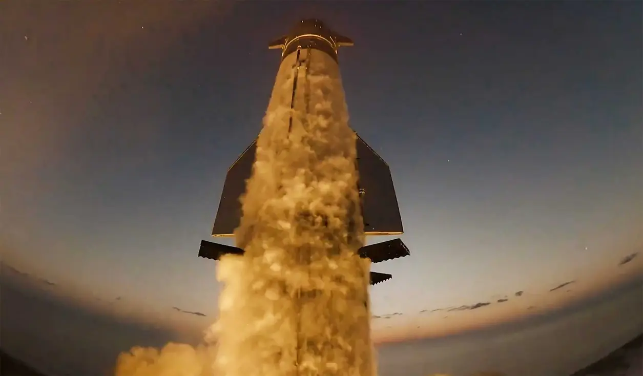 Vista Da Torre Na Decolagem Do Quinto Teste De Voo Da Starship (Imagem:reprodução/X/Spacex)