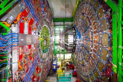 Grande Colisor De Hádrons, Na Parte Francesa Do Cern. Imagem: Belish /Shutterstock