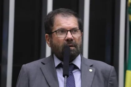 Deputado José Rocha No Plenário Da Câmara