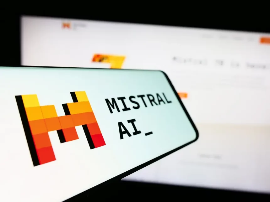 Mistral Ai É Uma Das Empresas Que Estão Na Mira (Imagem: T. Schneider/Shutterstock)