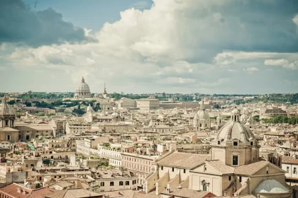 Vista Aérea De Roma (Imagem: Shaun Jeffers/Shutterstock)