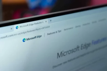 Tela Do Navegador Microsoft Edge (Reprodução: Cfalvarez/Shutterstock)