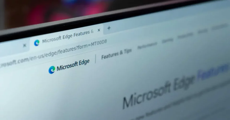 Tela Do Navegador Microsoft Edge (Reprodução: Cfalvarez/Shutterstock)