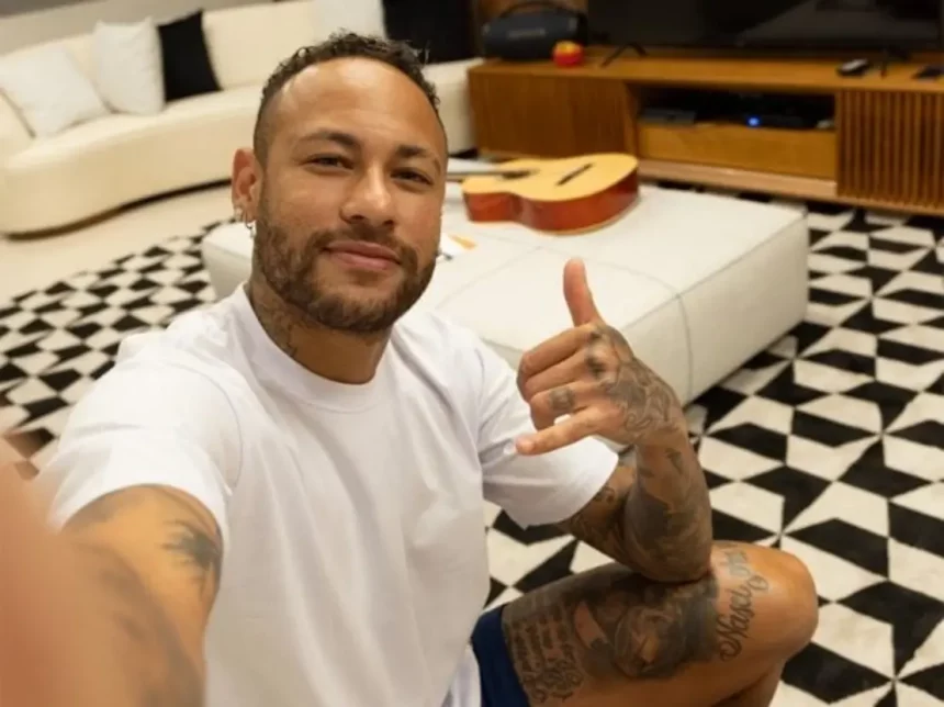 (Neymar Dá Sinais De Investida No Campo Musical / Portal Leodias)